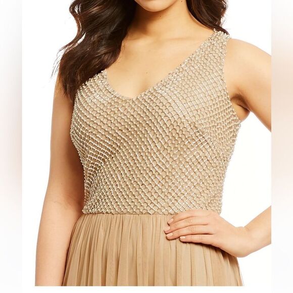 Adriana Papell Pearl Beaded Tulle long Maxi Dress NWT - Picture 1 of 9